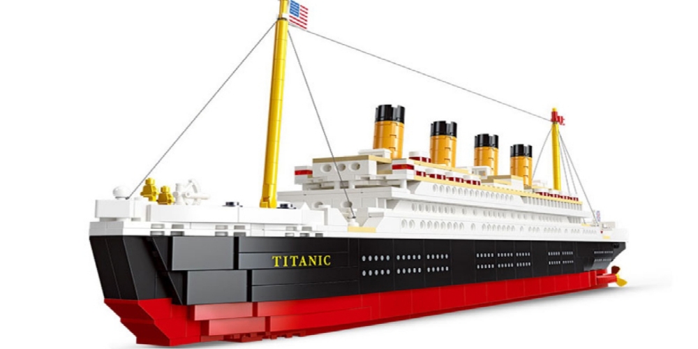 Titanic toys that sink: A Perfect Titanic Gift Item